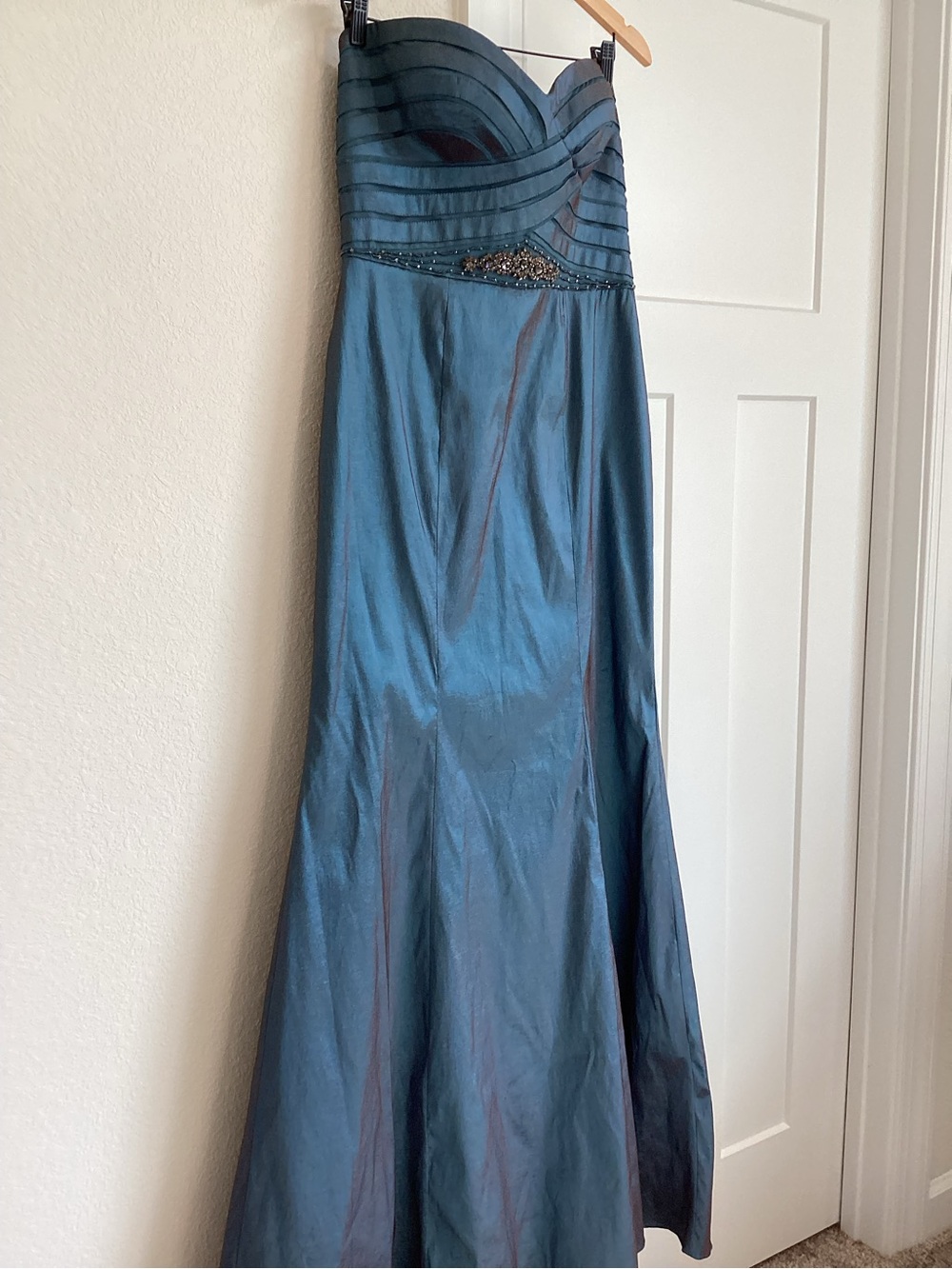 Adrianna Papell Special Occasions Strapless Embellished Gown Like-New Blue 14
